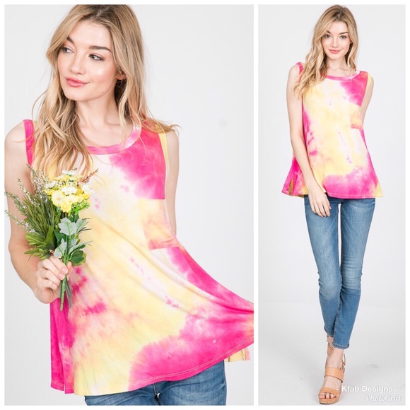 Tops - 🛍AVAILABLE!! Tie Dye Pocket Sleeveless Top!